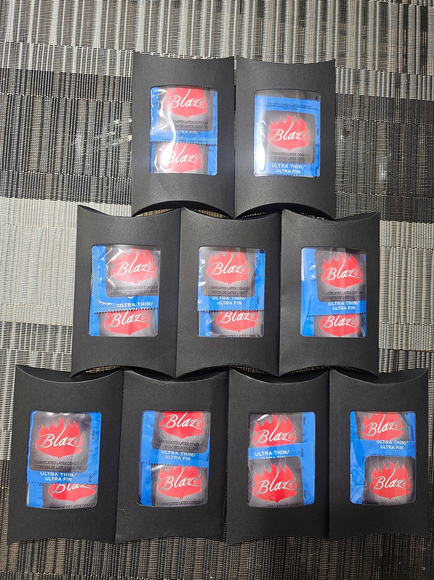 Blazefamily condoms&wipes