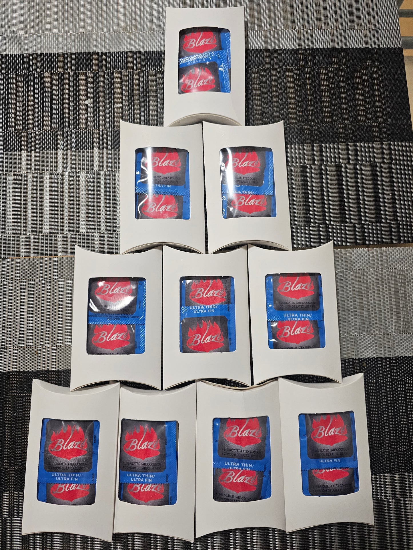 Blazefamily condoms&wipes